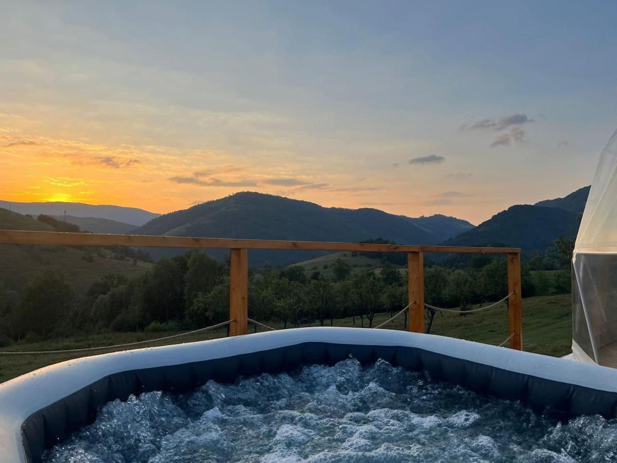 Tranquil Dome - Manta'S Retreat Glamping Cornereva 호텔 외부 사진