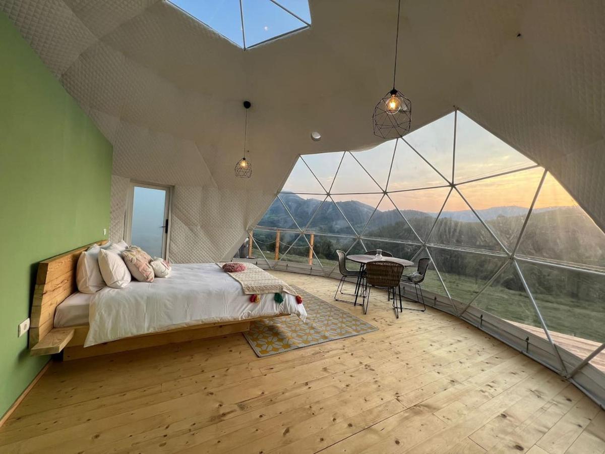 Tranquil Dome - Manta'S Retreat Glamping Cornereva 호텔 외부 사진