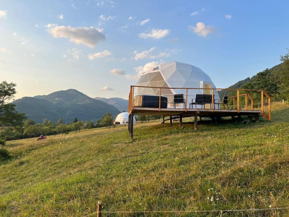 Tranquil Dome - Manta'S Retreat Glamping Cornereva 호텔 외부 사진