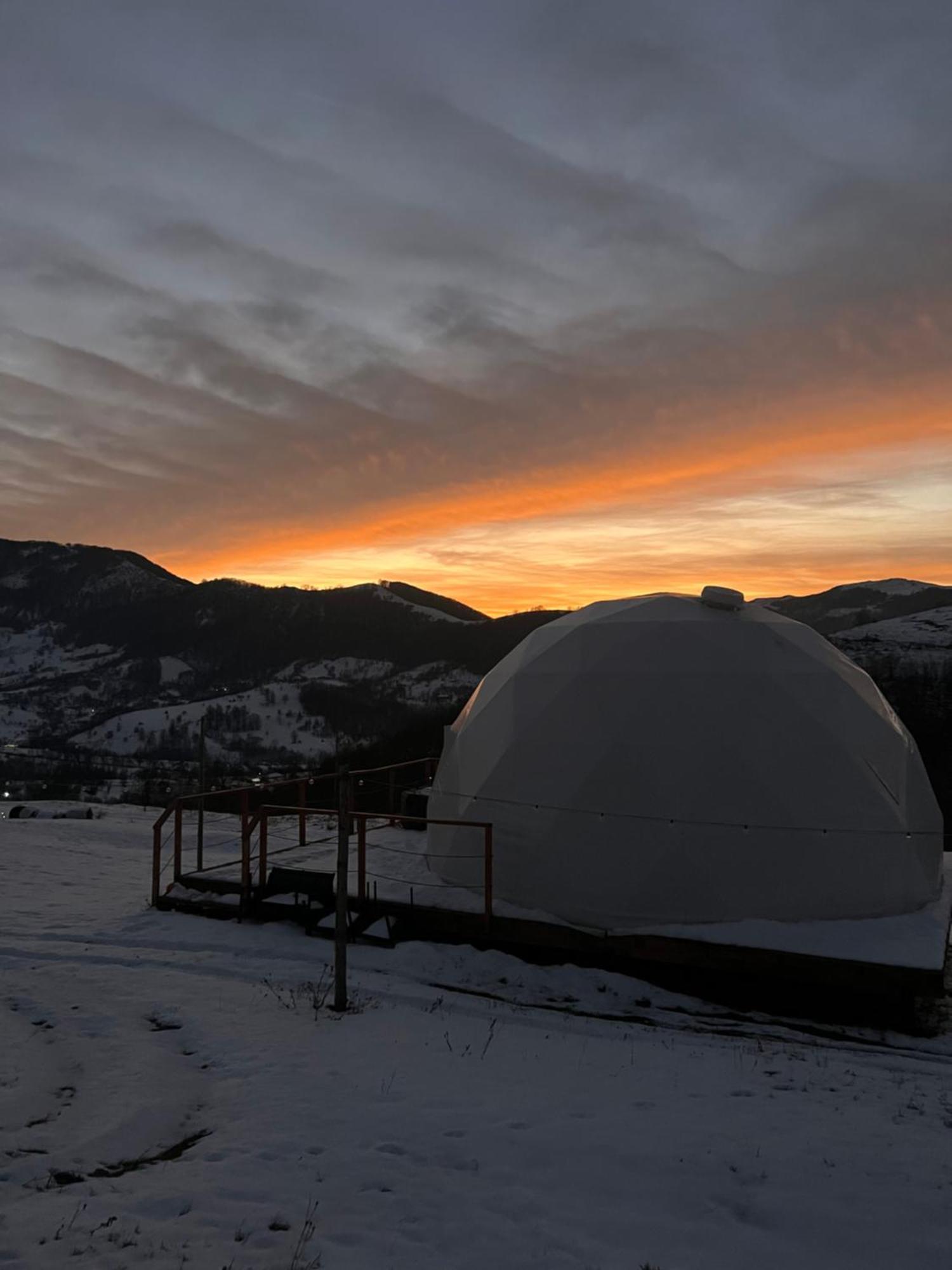 Tranquil Dome - Manta'S Retreat Glamping Cornereva 호텔 외부 사진