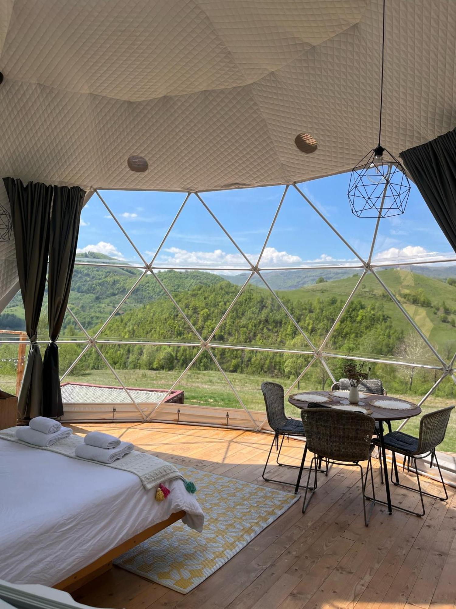 Tranquil Dome - Manta'S Retreat Glamping Cornereva 호텔 외부 사진